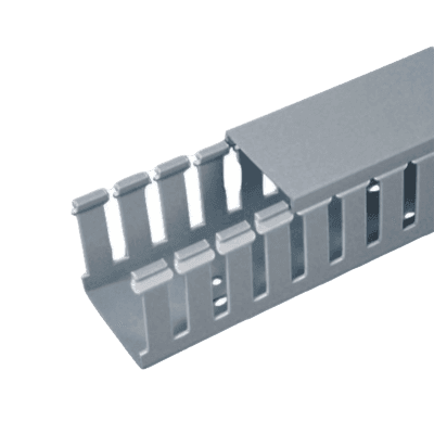 Canaleta Ranurada de PVC con Tapa, Tipo F, 44.5 mm de Ancho, 104.1 mm de Alto y 2 m de Largo, Color Gris