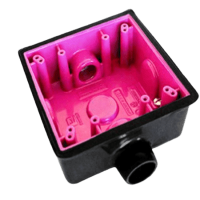 Caja Cuadrada de 3/4" / Con Recubrimiento exterior de PVC e Interior Purpura.