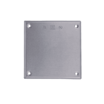 Tapa cuadrada ciega de aluminio para caja cuadrada.