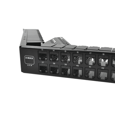 Patch Panel UTP Z-MAX Categoría 6A, de 48 Puertos, Angulado, 1UR