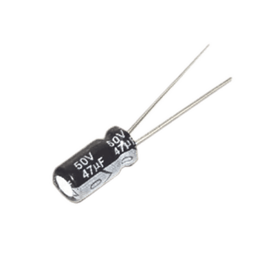 Capacitor Electrolítico de Aluminio, Radial de 47 µFd, 50 Vcc, 105 °C, 6.3 x 11 mm.